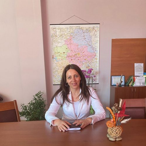 1122 ЗРЕЛОСТНИЦИ СЕ ЯВЯВАТ УТРЕ НА МАТУРА ПО БЪЛГАРСКИ В СЛИВЕНСКА ОБЛАСТ