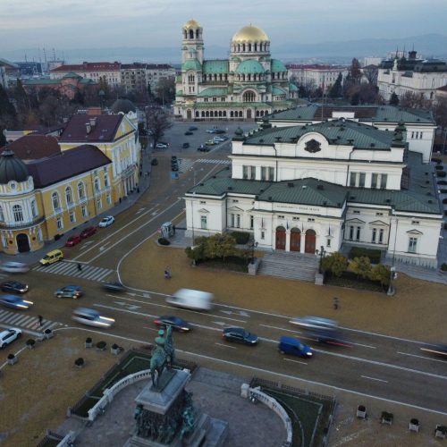 ЗА ДЕПУТАТИТЕ НЯМА ДА ВАЖИ ЗЕЛЕНИЯТ СЕРТИФИКАТ ПРИ ВЛИЗАНЕ В ПАРЛАМЕНТА