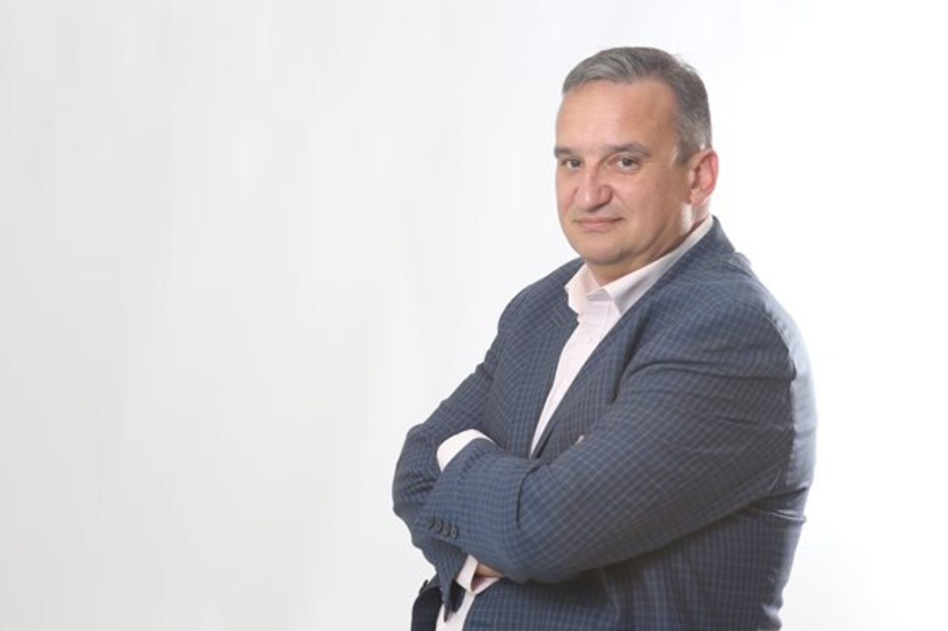 МИНЧО АФУЗОВ КАНИ ОСТАНАЛИТЕ КАНДИДАТ-КМЕТОВЕ НА СЛИВЕН НА ДИСКУСИЯ