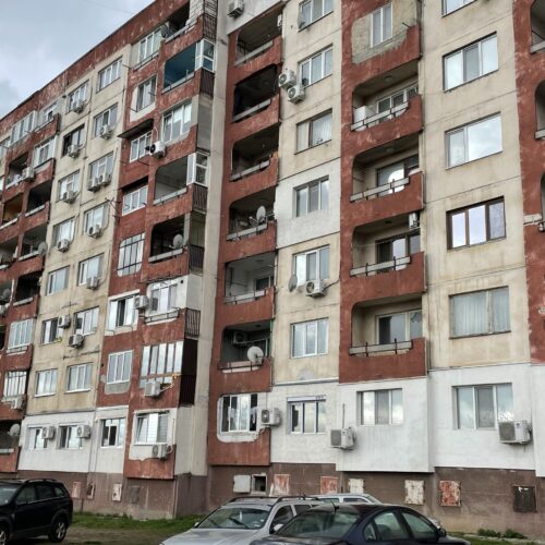 ТРАГЕДИЯ В СЛИВЕН: 14-ГОДИШНО МОМЧЕ ЗАГИНА ПРИ ПОЖАР