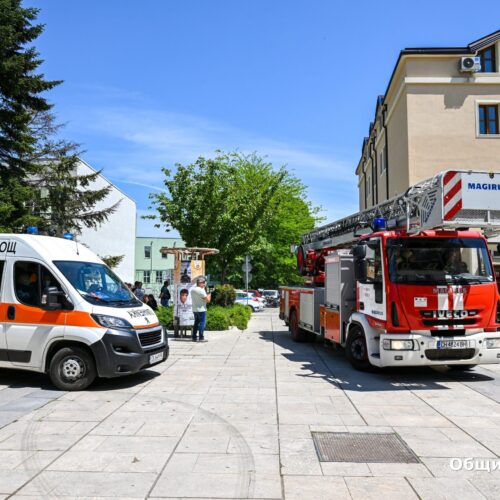 УСПЕШНО ПРИКЛЮЧИ СИМУЛАЦИЯТА НА ПОЖАР В СГРАДАТА НА ОБЩИНА СЛИВЕН