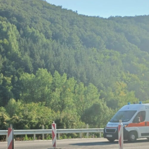 ДВЕ ЖЕНИ ЗАГИНАХА ПРИ КАТАСТРОФА НА КОЛА СЪС СЛИВЕНСКА РЕГИСТРАЦИЯ