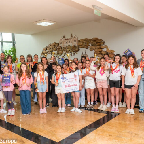 ТАЛАНТ, ТРУД И ВДЪХНОВЕНИЕ: МАЖОРЕТЕН СЪСТАВ „BELLISSIMA“ ГОСТУВА В ОБЩИНА НОВА ЗАГОРА