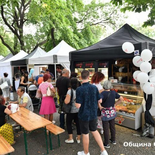 ФЕСТИВАЛЪТ НА 100-ТЕ ВОЙВОДИ ПРЕДСТАВЯ ВКУСА И ПРОДУКЦИЯТА НА СЛИВЕН