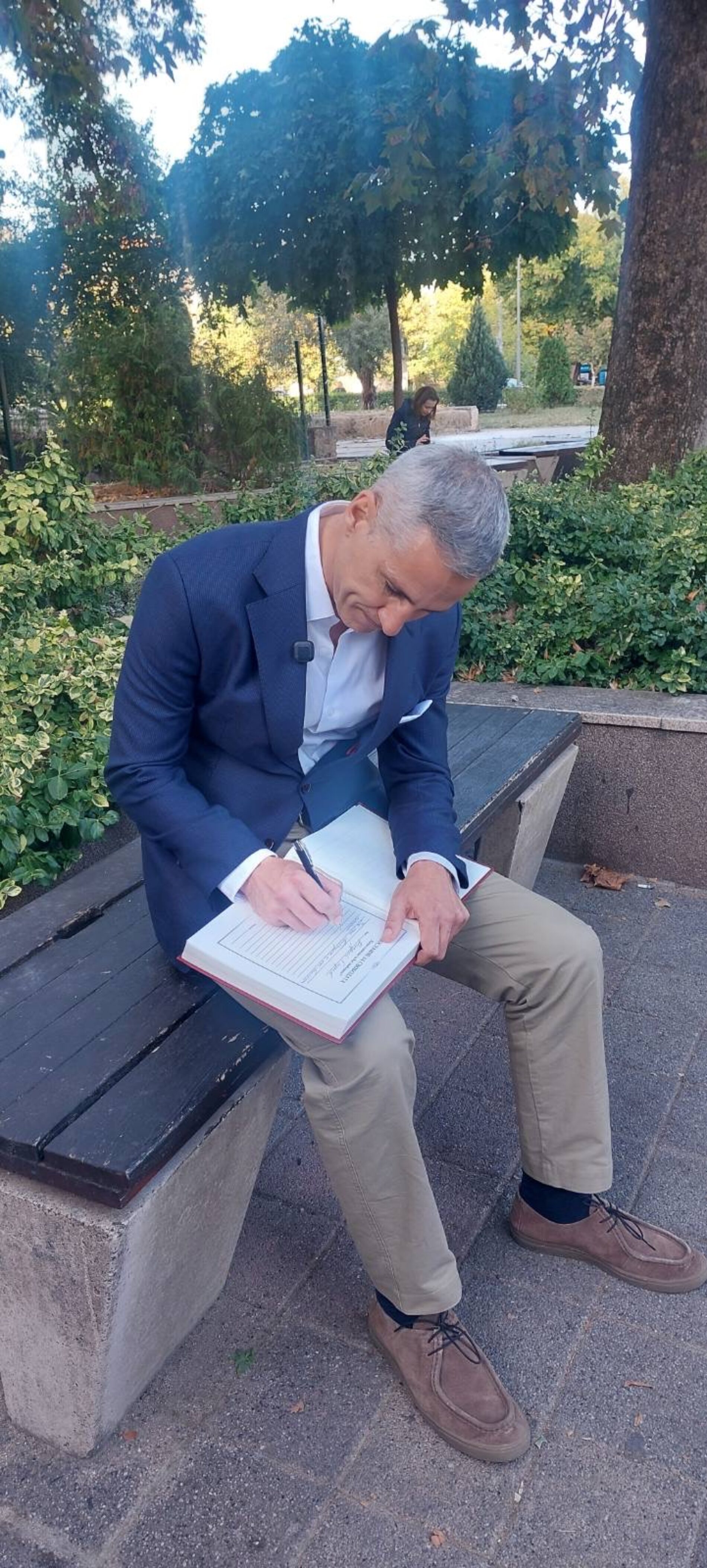АНДРЕЙ ГЮРОВ НАПИСА ПОСЛАНИЕ В „КНИГА ЗА СВОБОДАТА“