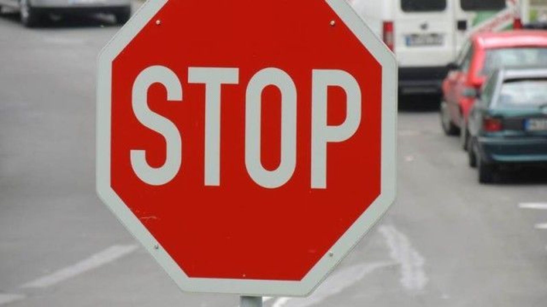 ДВИЖЕНИЕТО НА АВТОМОБИЛИТЕ ПО БУЛ. „БРАТЯ МИЛАДИНОВИ“ ЩЕ БЪДЕ ВРЕМЕННО ЗАТРУДНЕНО УТРЕ /23 ОКТОМВРИ/